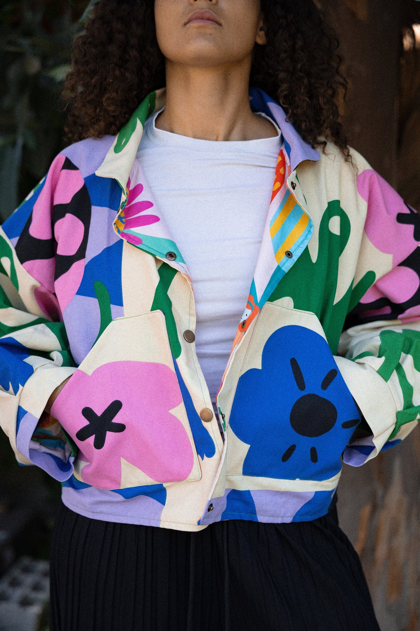 Veste blouson court motif végétal