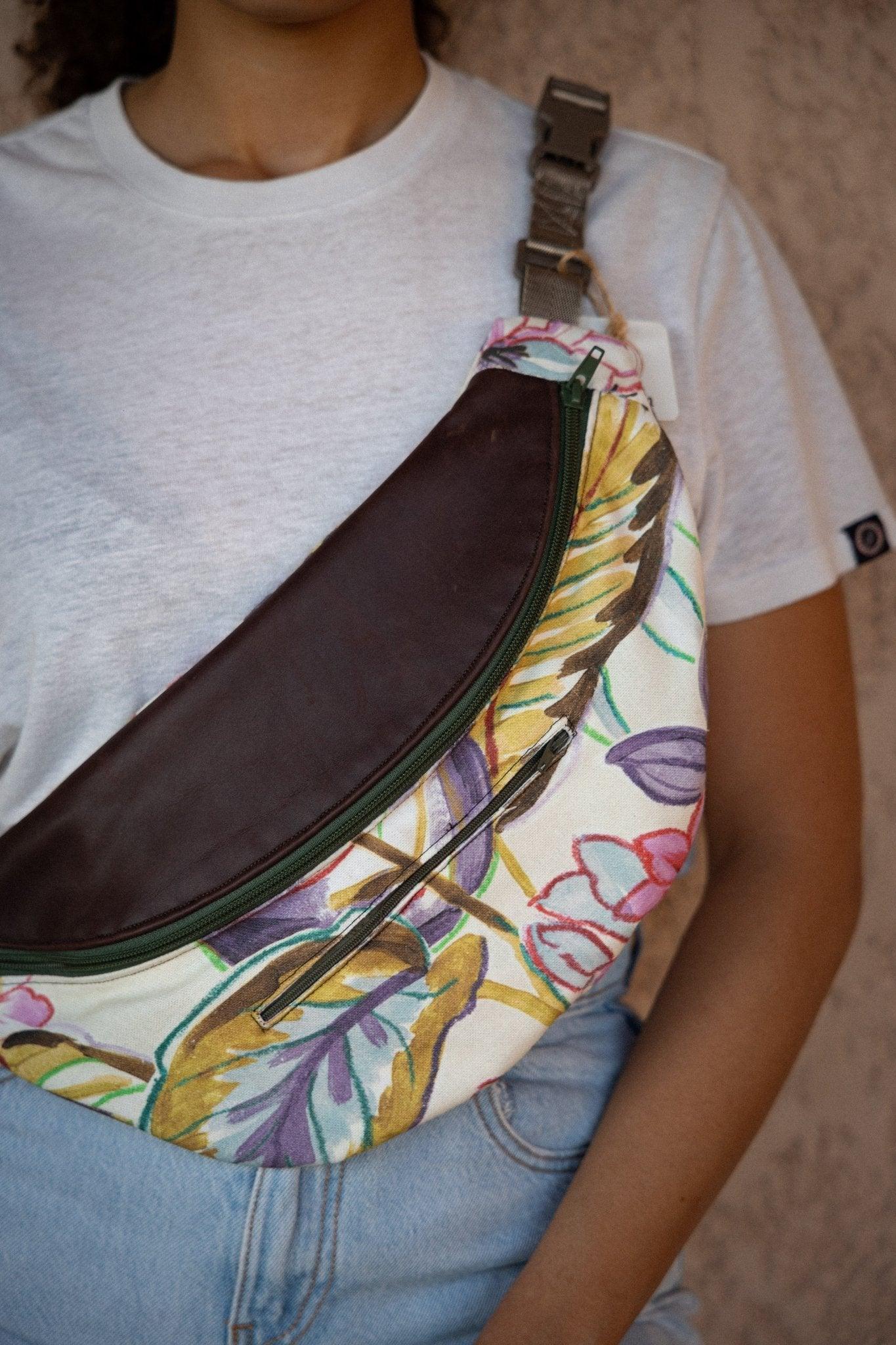 sac banane XL imprimé végétal - Mouna | Mode Éco-Responsable Vestes & Sacs Uniques, Faits Main