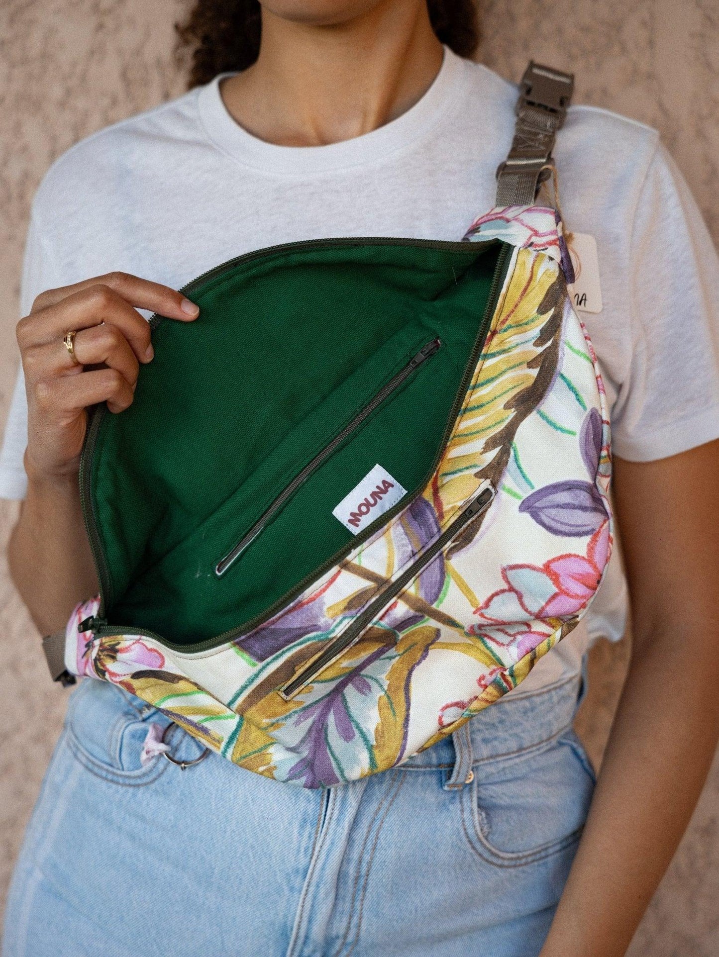 sac banane XL imprimé végétal - Mouna | Mode Éco-Responsable Vestes & Sacs Uniques, Faits Main