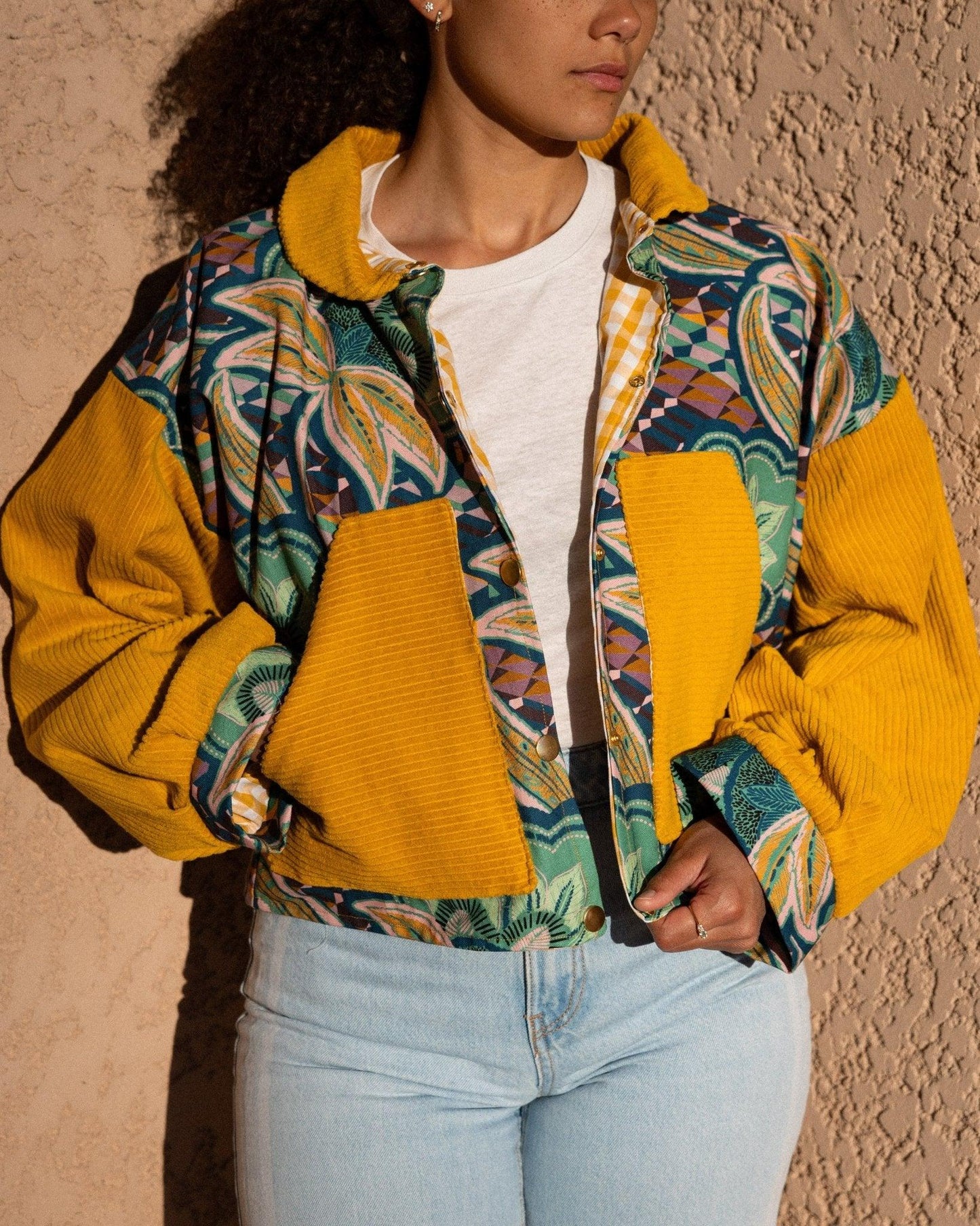 Veste blouson courte- Coton épais imprimé tropical - Mouna | Mode Éco-Responsable Vestes & Sacs Uniques, Faits Main