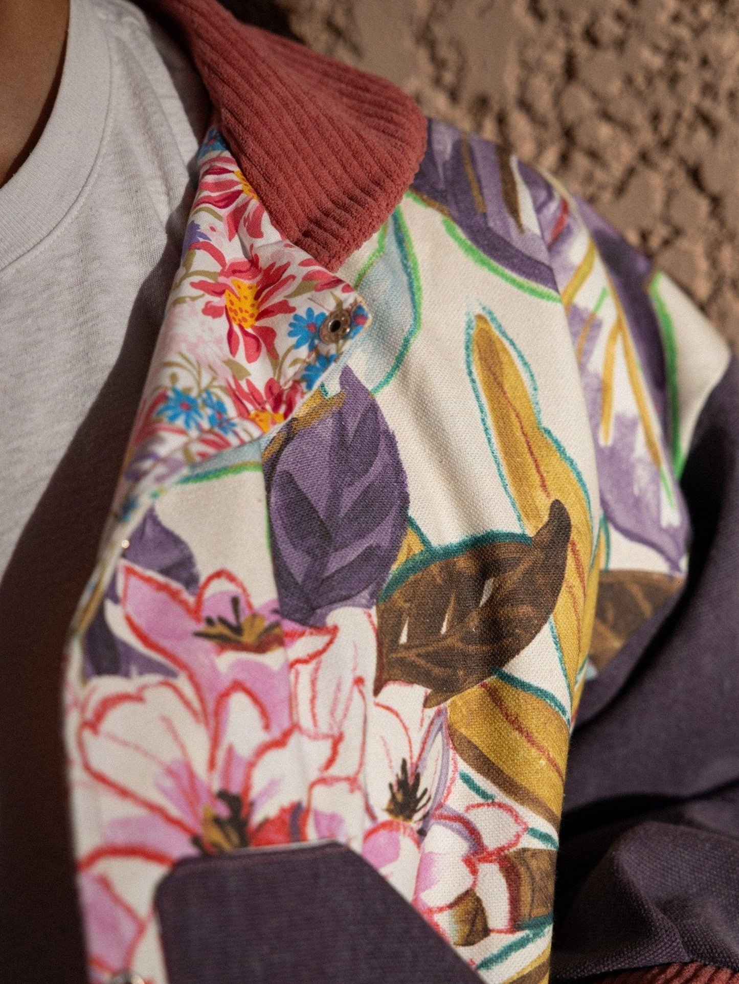 Veste blouson courte- Coton épais motifs floraux - Mouna | Mode Éco-Responsable Vestes & Sacs Uniques, Faits Main