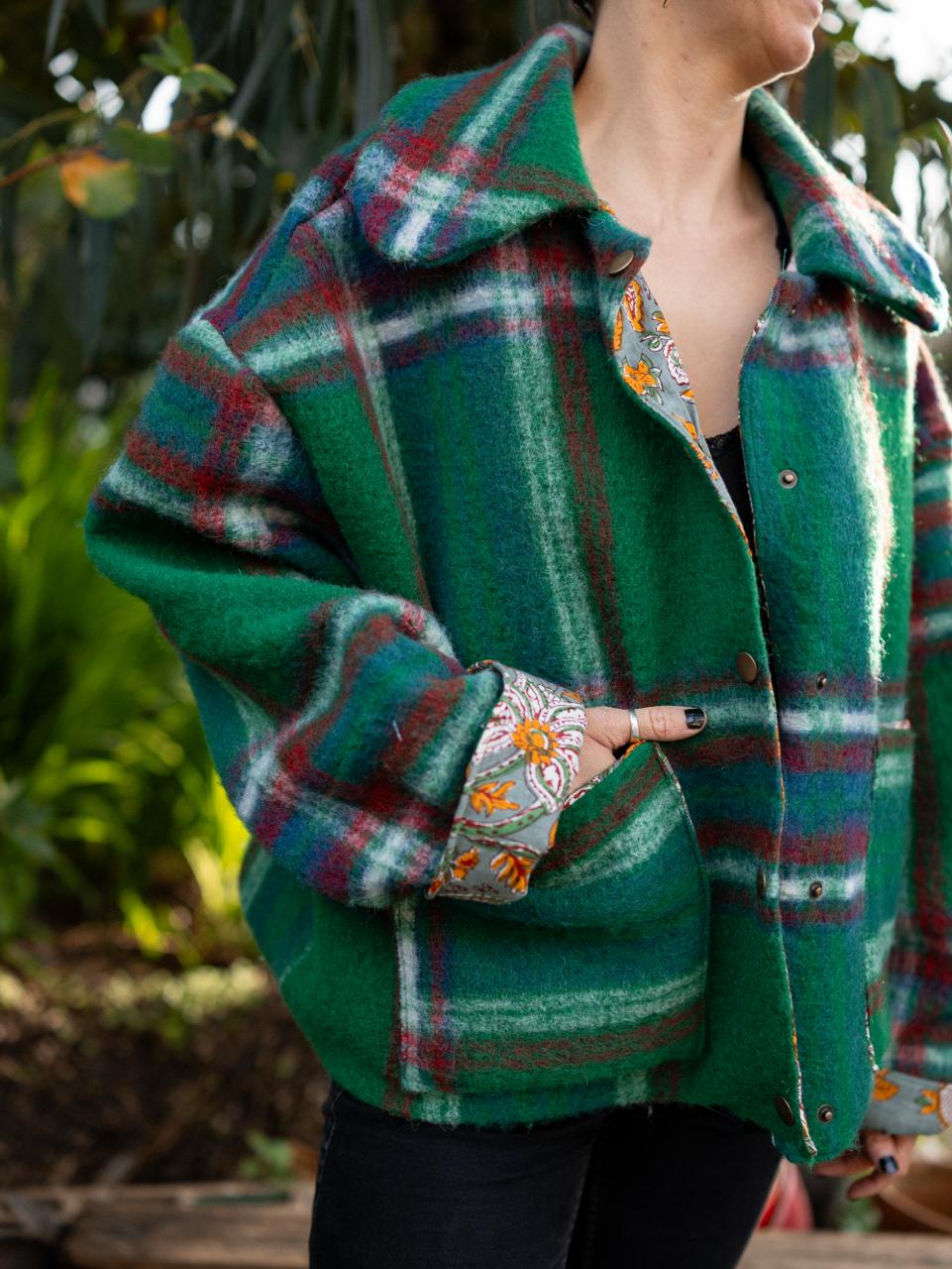 VESTE DROITE LAINE IMPRIMÉS CARREAUX