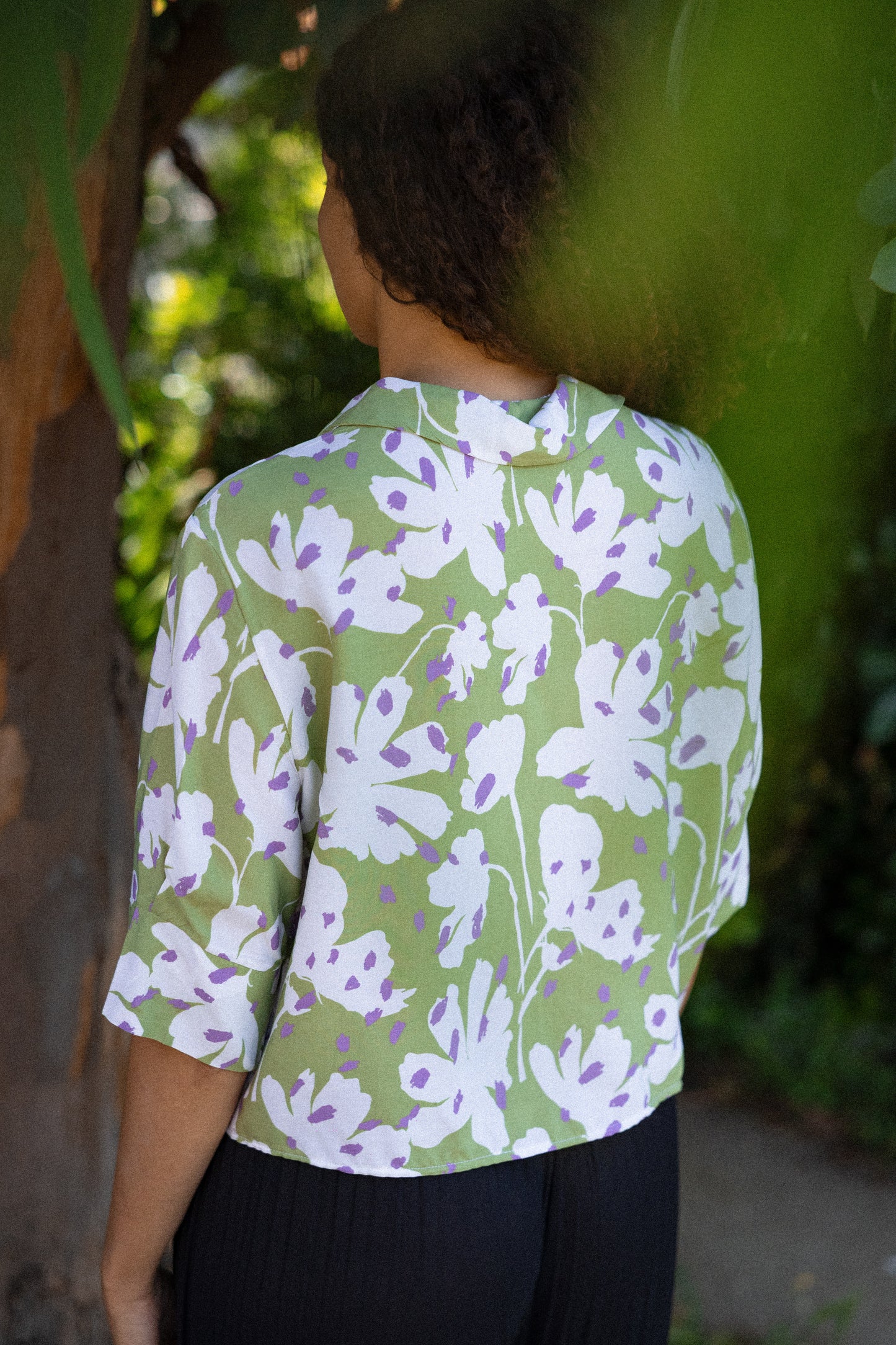 chemise courte crop verte popeline de coton