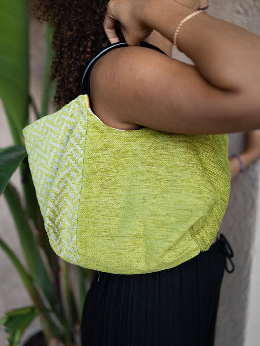 SAC CABAS ANSE BAMBOU  TOILE VERTE EFFET VELOURS